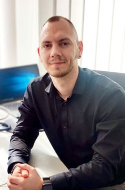 pmpersonal-ulm_tamas_karasz